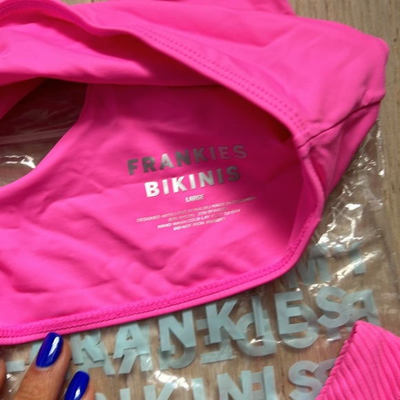 Frankies Bikinis set - Picture 2 of 3